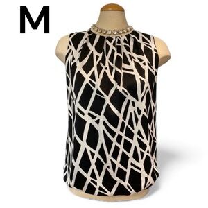 LIZ CLAIBORNE Top Sleeveless Black & White Soft Pleats Sz M